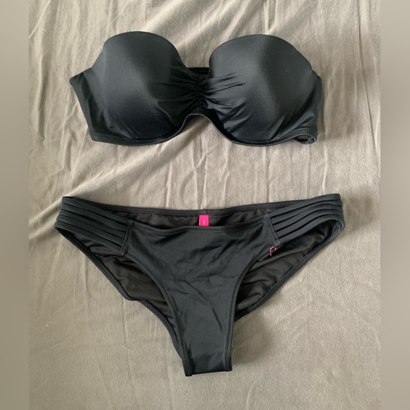 NWT/NWOT - VS Bikini Set - Picture 1 of 12